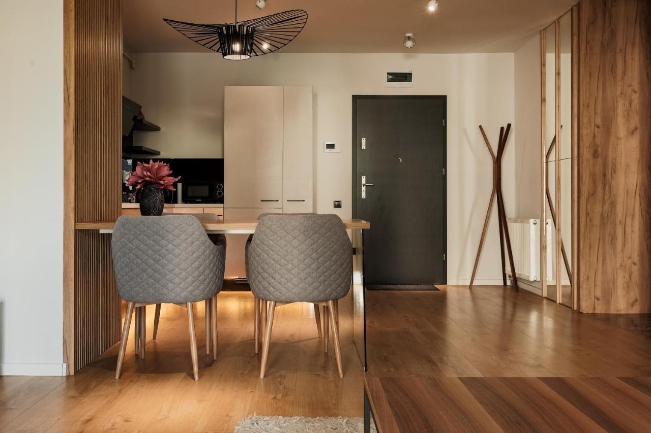Nest Inn Stiletto Apartment クルージュ＝ナポカ エクステリア 写真