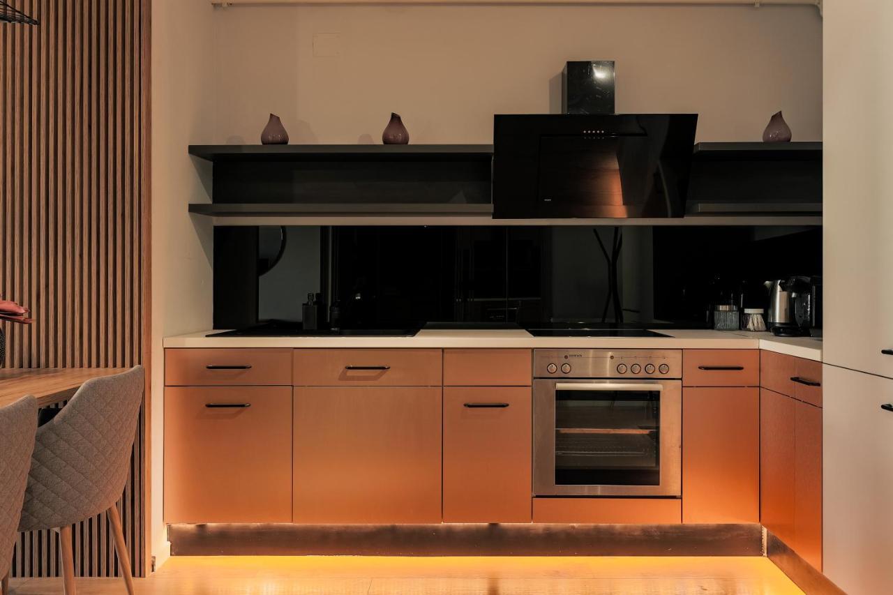 Nest Inn Stiletto Apartment クルージュ＝ナポカ エクステリア 写真