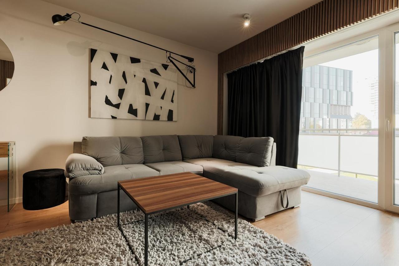 Nest Inn Stiletto Apartment クルージュ＝ナポカ エクステリア 写真